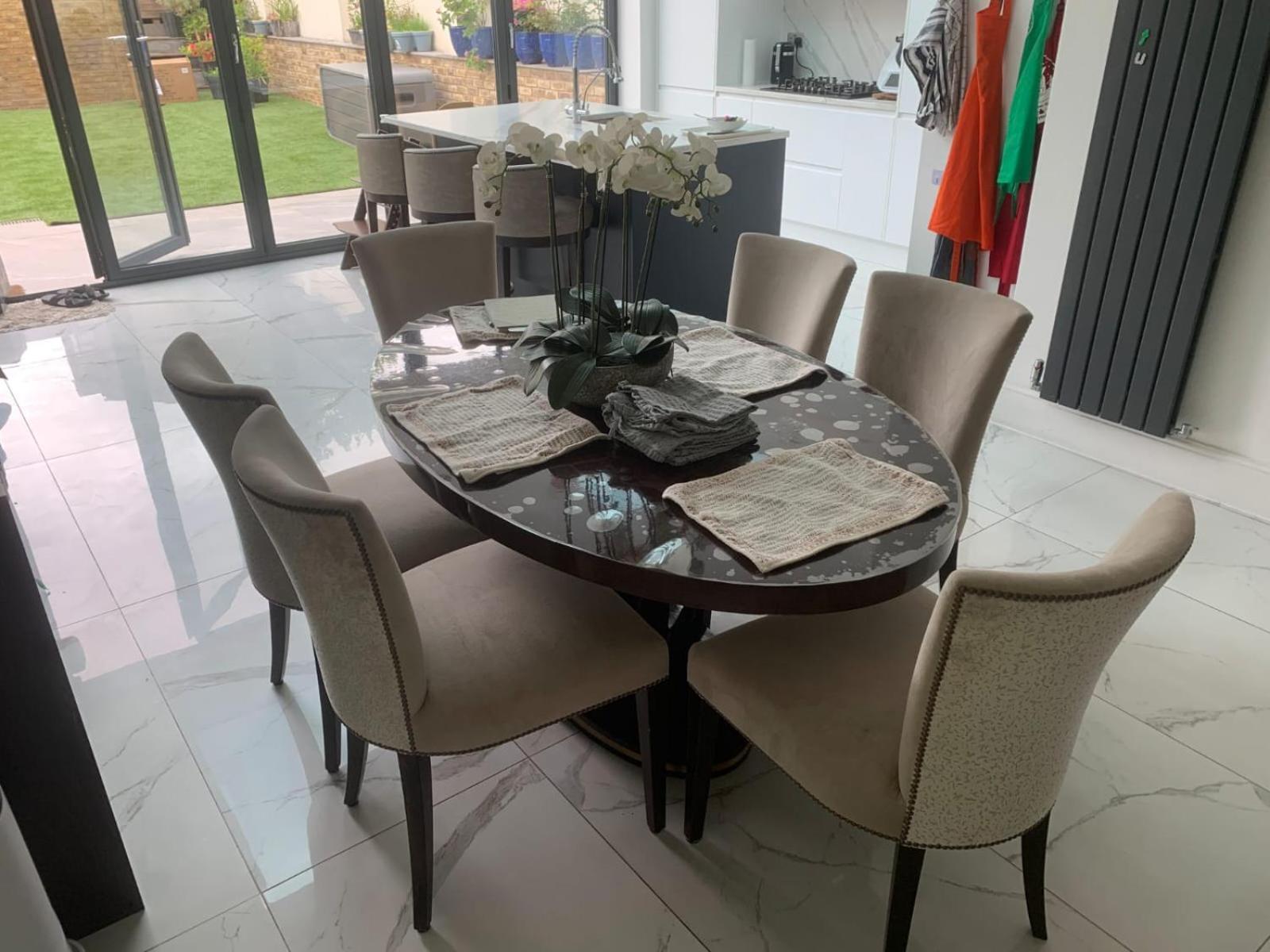 Holiday home Large 4 Bed Lux House Uxbridge